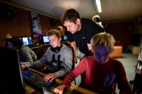 Esporten tordner frem i foreningerne