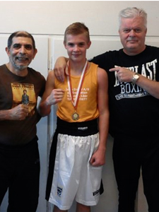 Guld og sølv til Combat Boxing