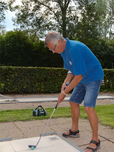 16 gange mester i minigolf