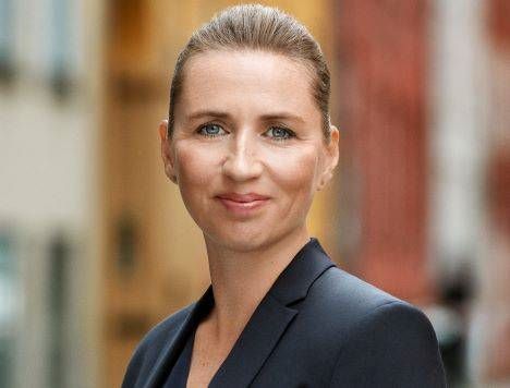 Indkalder til Pressemøde kl. 18 i dag