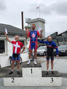 Veteran tog 1. pladsen