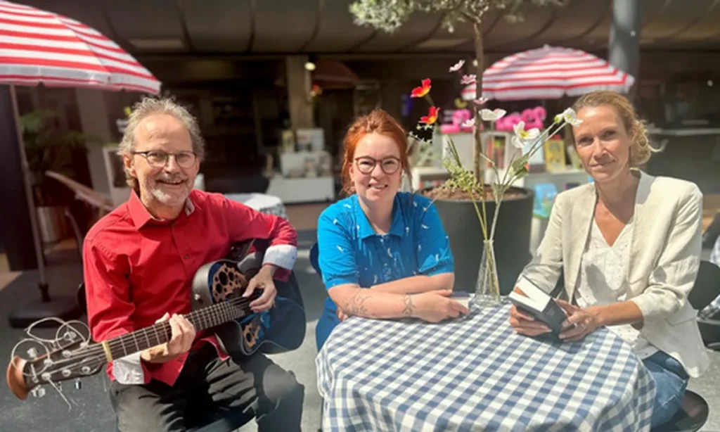 Syng høsten ind: Fællessang på Randers Bibliotek