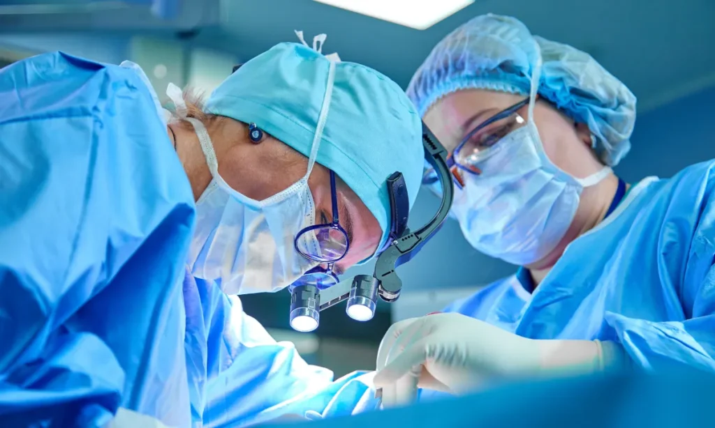 Region Midtjylland afsætter millionbeløb for at nedbringe ventetid på behandlinger