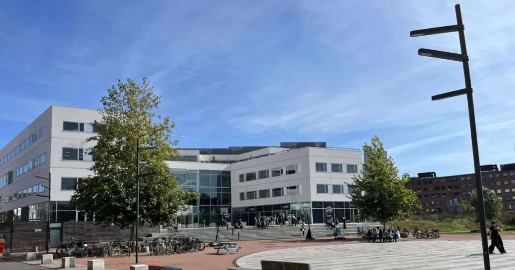 Randers ruller den røde løber ud for nye studerende – Bydes velkommen med kultur, goodiebags og fredagscafé