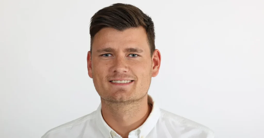 Ny kunderådgiver fra Randers er landet i Andelskassen Hobro – og missionen er klar: ”Kunderne fortjener at blive set”