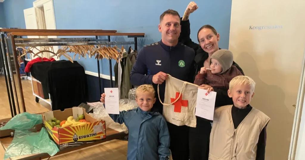 Våd og blæsende, men alligevel en varm søndag for Røde Kors Randers