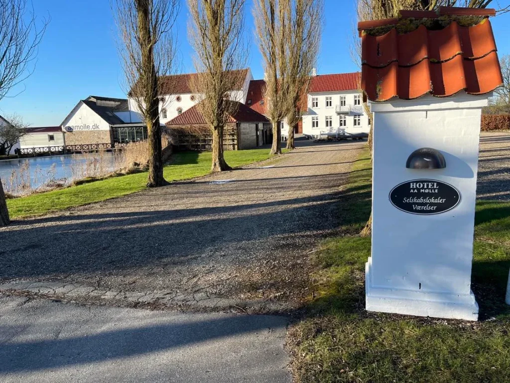 Nyt julemarked på Aamølle: Jul med kunst, kvalitet og lokale kræfter