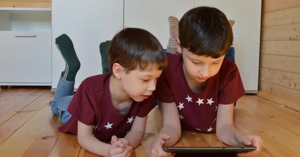 Danske børn møder misinformation på sociale medier allerede i indskolingen