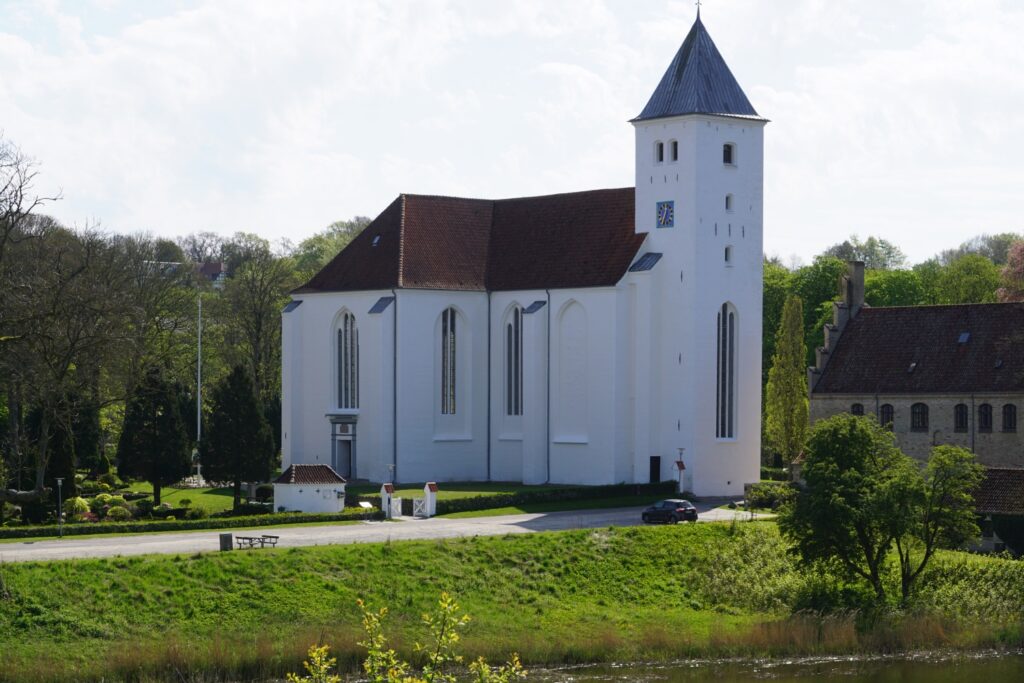 Dødsfald i Mariager – Bisættelse fra Mariager Kirke d. 26. november