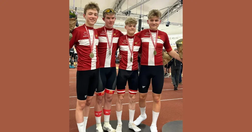 Ung Randers-cykelrytter vinder DM-guld i holdløb