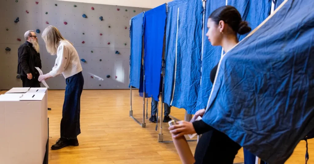 Statsministeren har udskrevet skolevalg – Skolevalg 2026 rykker ind i  klasseværelserne i Randers: Syv skoler med i tre ugers demokratiforløb