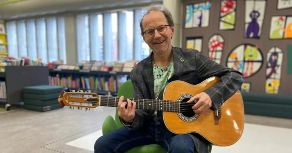 Babymusikleg på Randers Bibliotek giver de mindste en musikalsk start